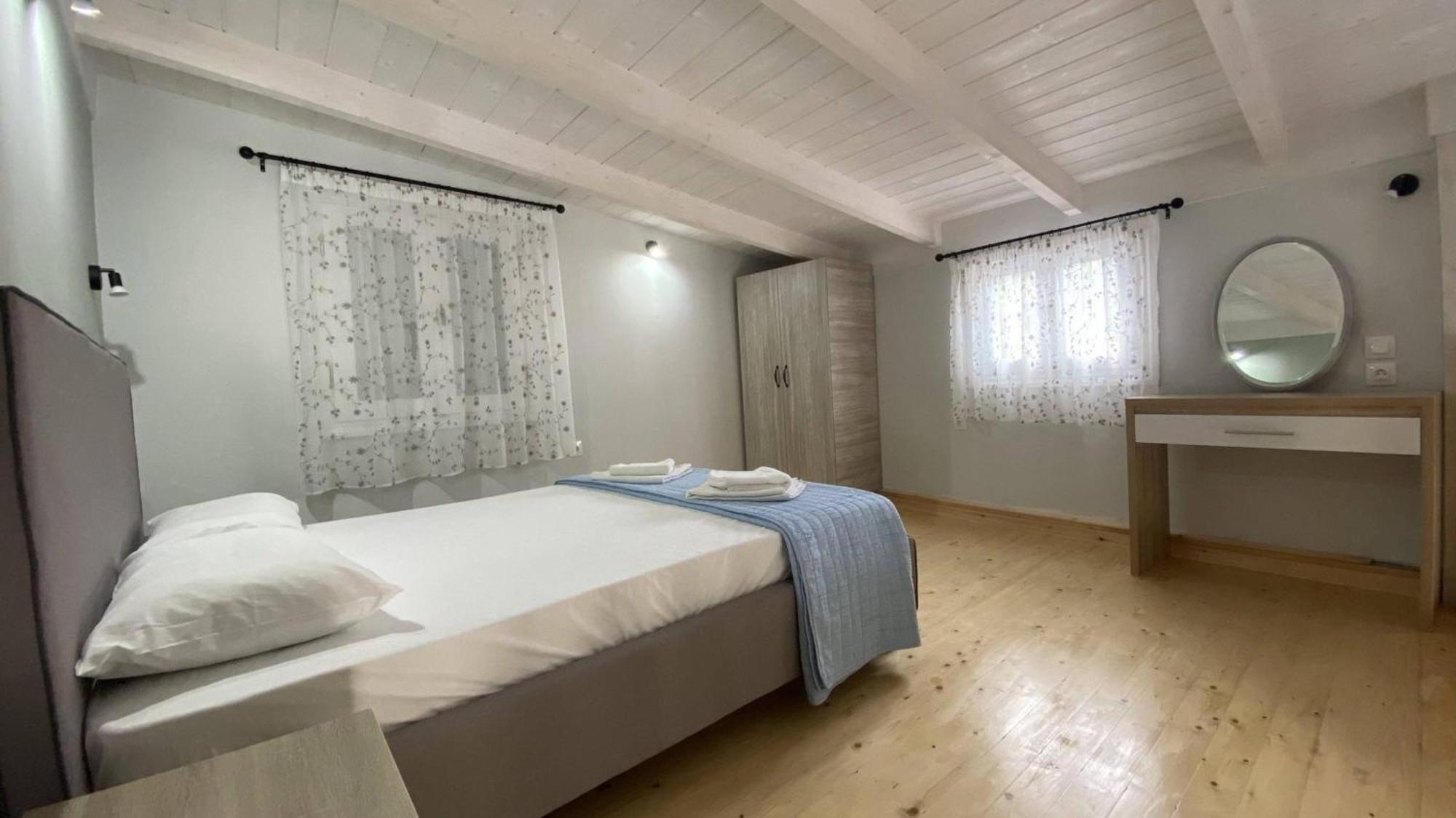 Eris Villa - Amazing View In Lefkada Frinion Exterior photo
