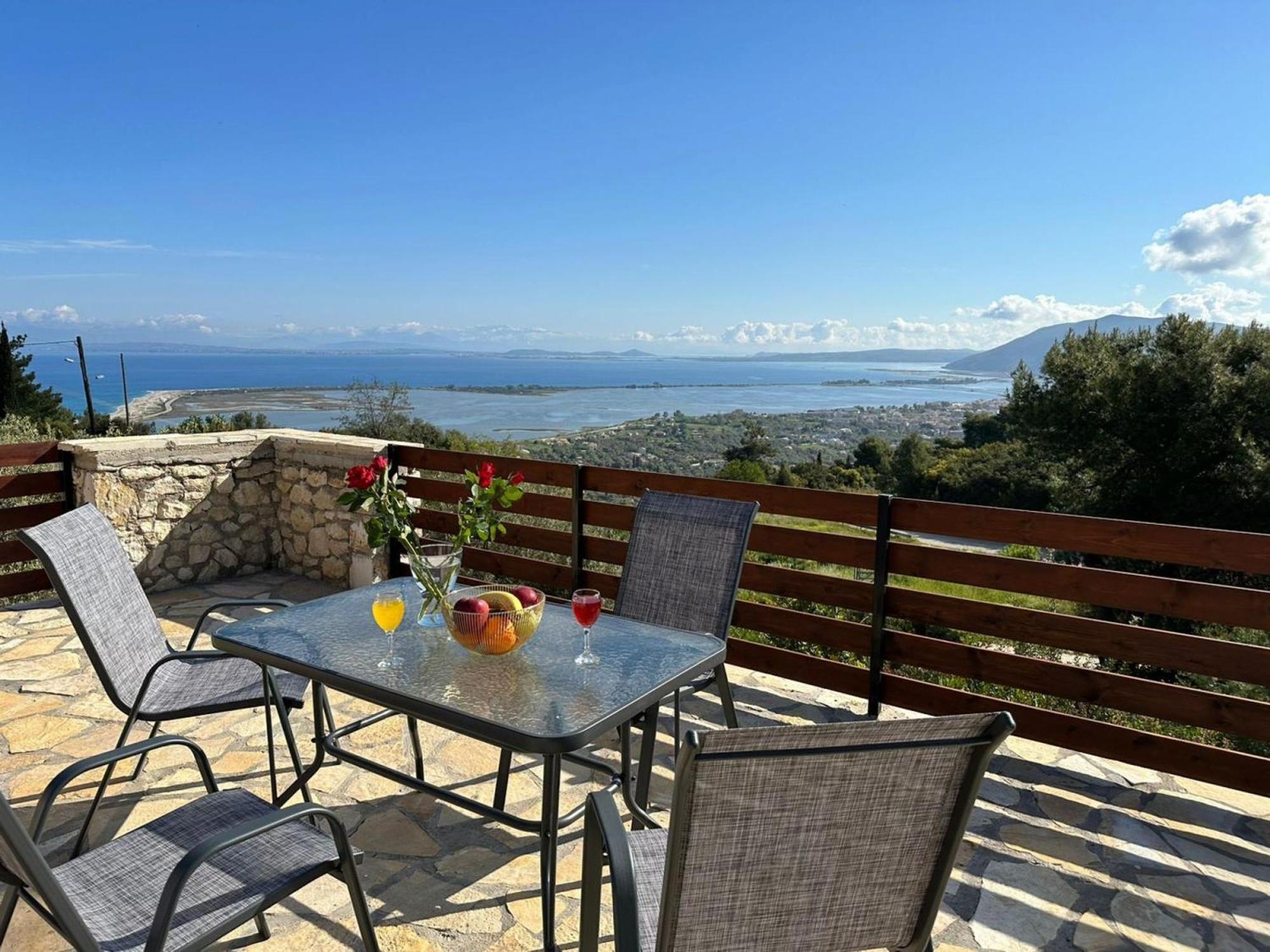 Eris Villa - Amazing View In Lefkada Frinion Exterior photo